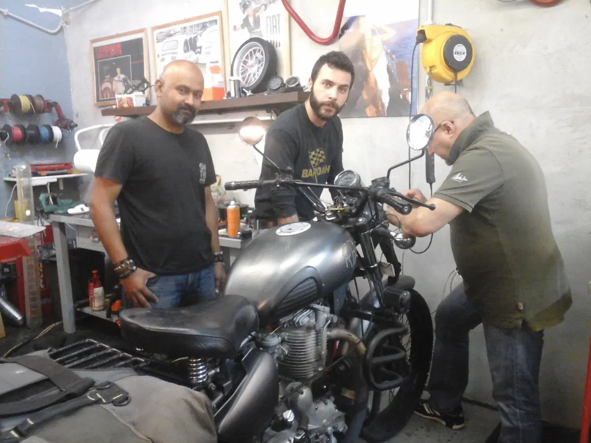 Atul, il giramondo su Royal Enfield (9)