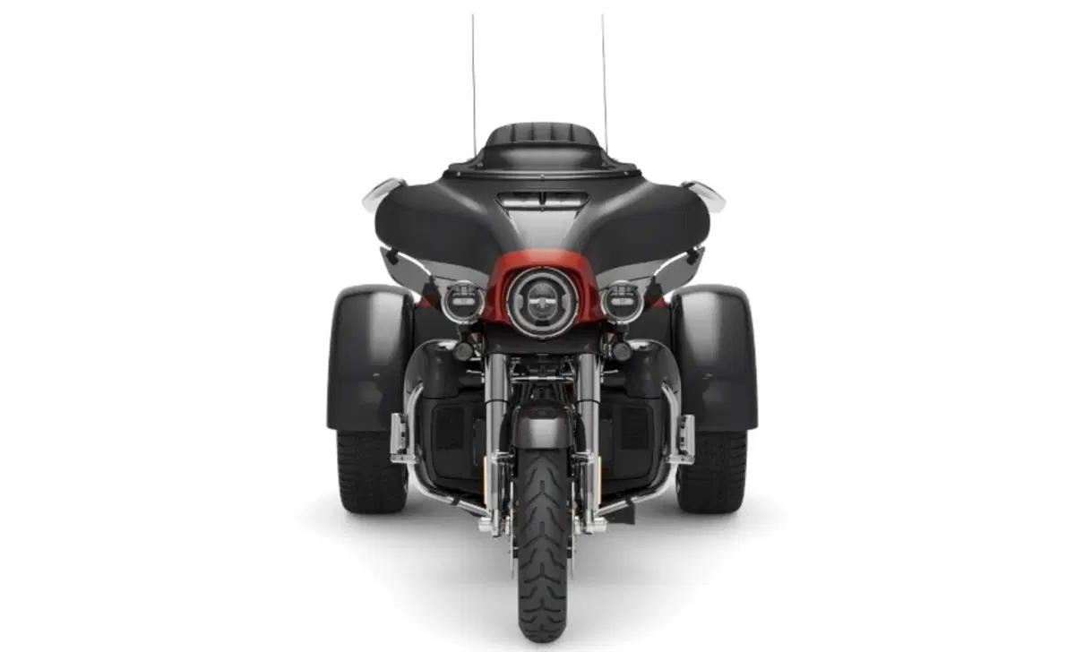 Harley-Davidson CVO - Custom Vehicle Operations 117 CVO Tri Glide Ultra (2020) - FLHTCUTGSE_AF (3)