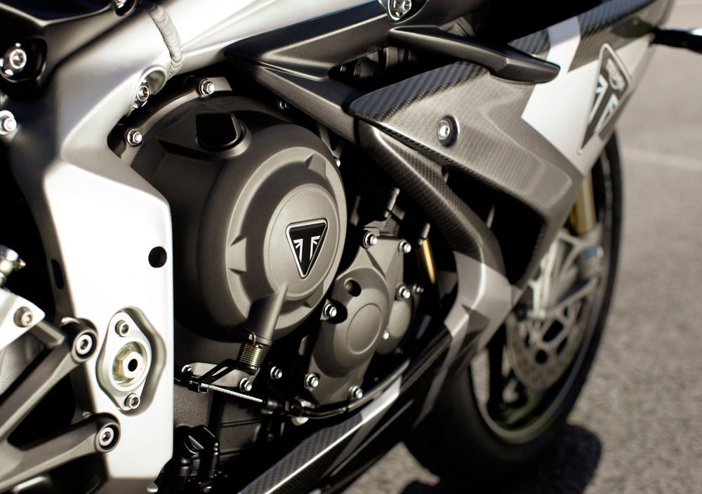 Triumph Daytona 765 Moto2 (2019 - 20) (3)