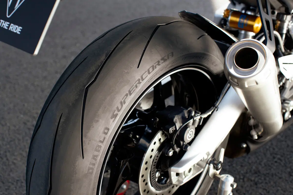Triumph Daytona 765 Daytona 765 Moto2 (2019 - 20) (16)