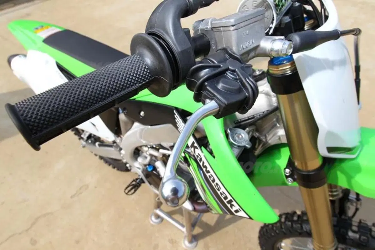 Kawasaki KX450F 2012   (15)