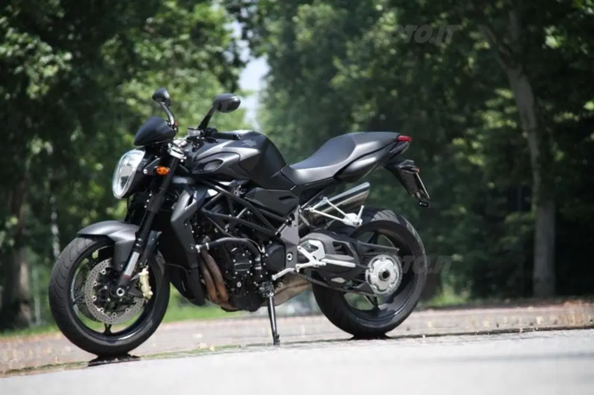 MV Agusta Brutale 920   (3)