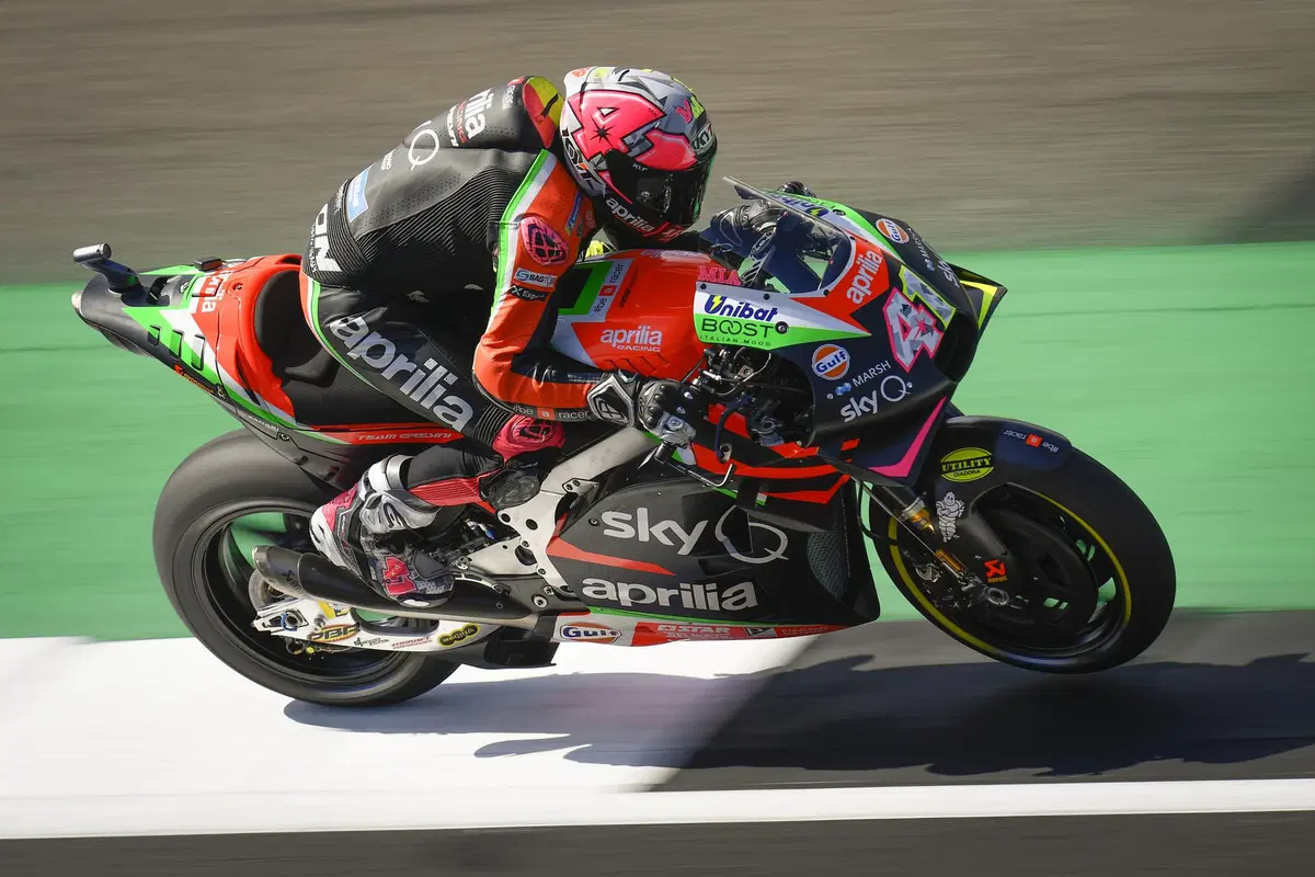 MotoGP 2019 a Silverstone. Marc Marquez in pole position (12)