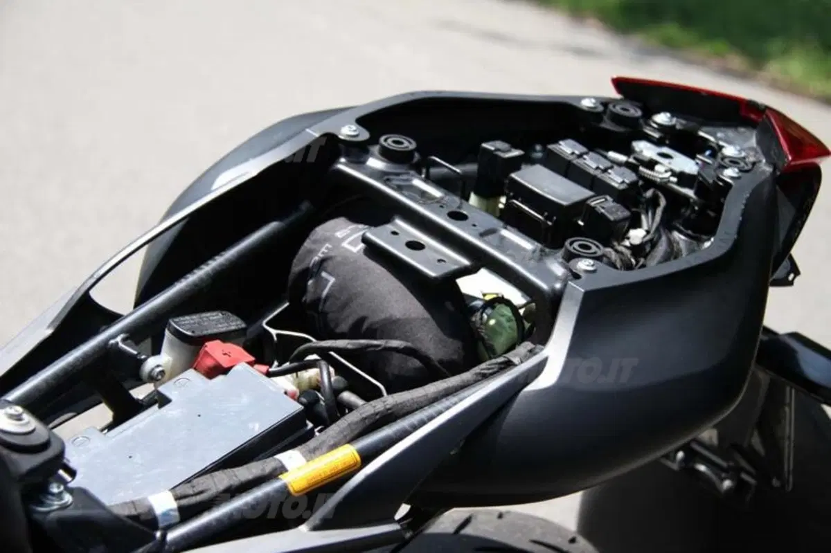 MV Agusta Brutale 920   (12)