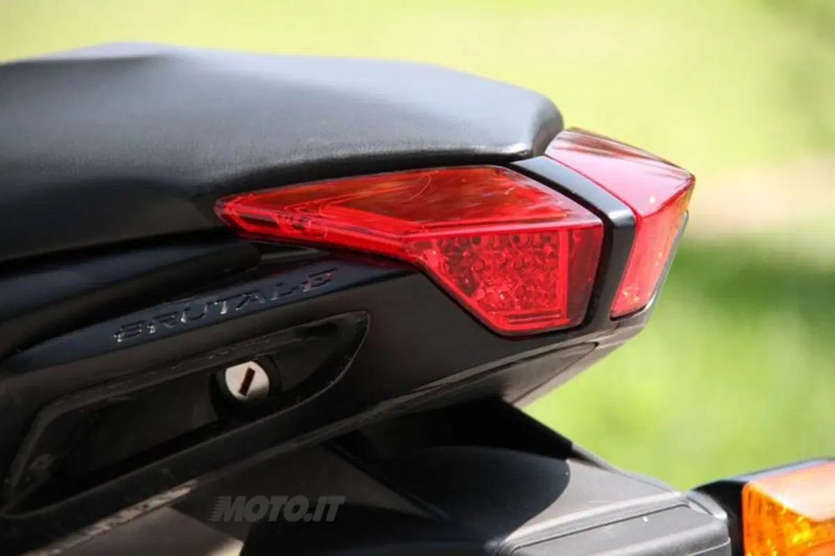 MV Agusta Brutale 920   (16)