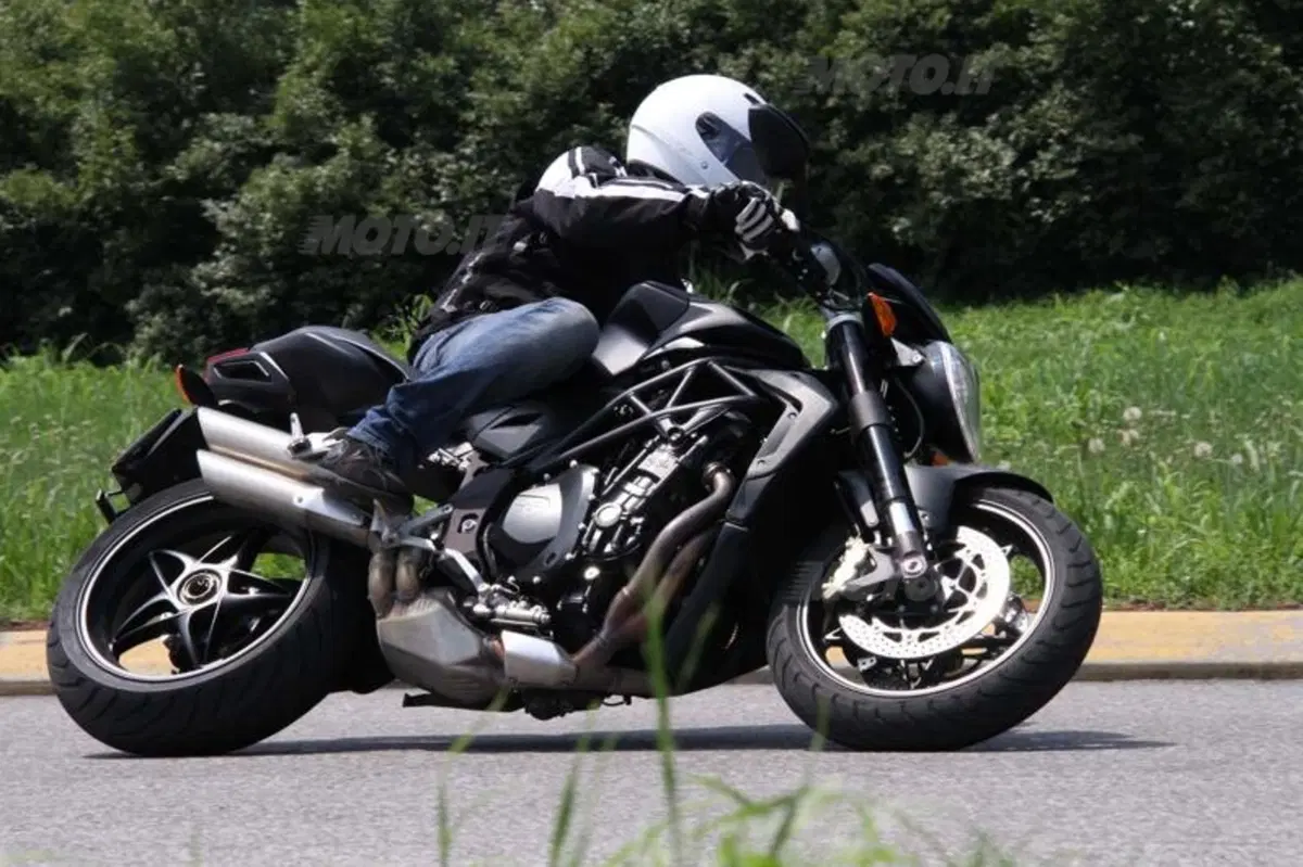 MV Agusta Brutale 920   (36)