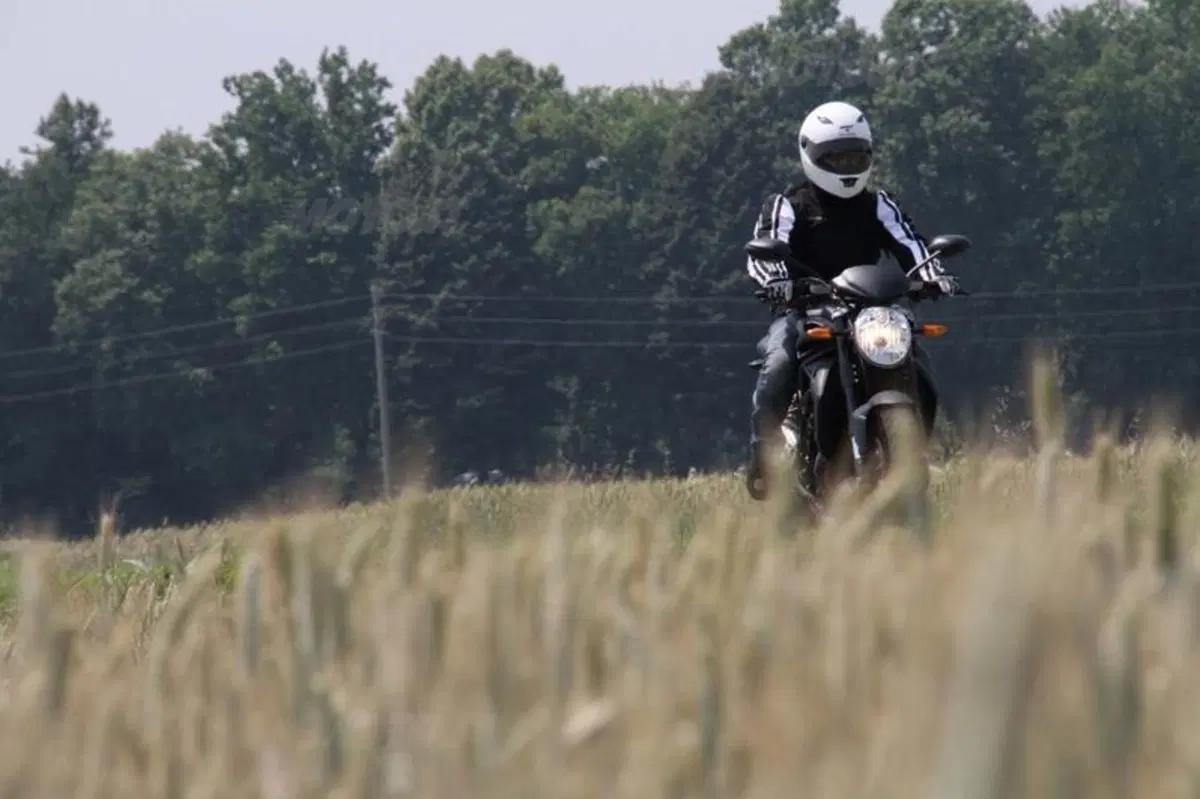MV Agusta Brutale 920   (52)