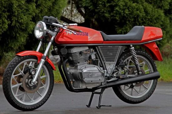 La MV Ipotesi 350, presentata nel 1973, è stata una delle prime moto di serie con ruote integrali in  lega leggera