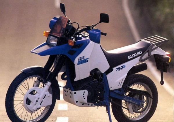 Un nuovo Suzuki DR Big in arrivo? Ecco come potrebbe essere (secondo noi)