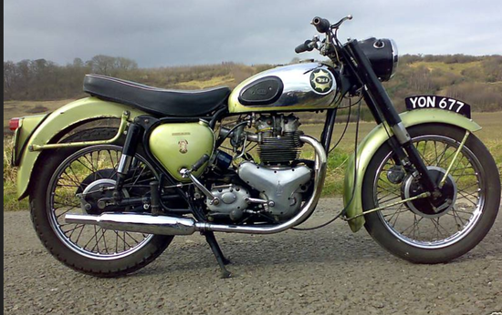 una BSA A7 Shooting Star