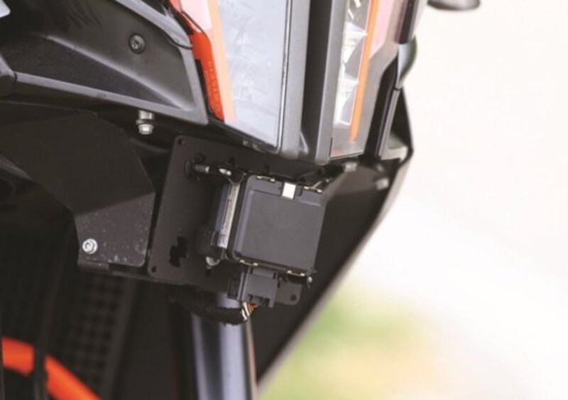 il radar Bosch installato su un prototipo KTM