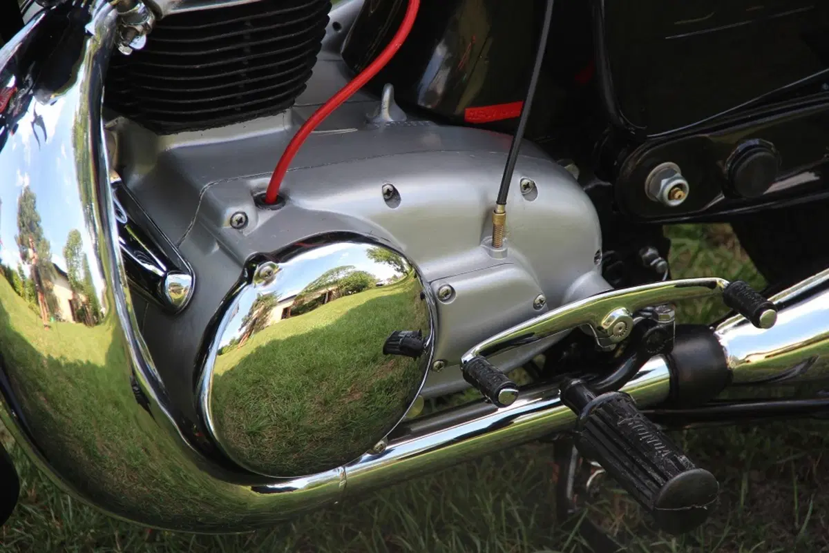 Honda MF 350 Dream: una moto (quasi) unica all'asta (15)