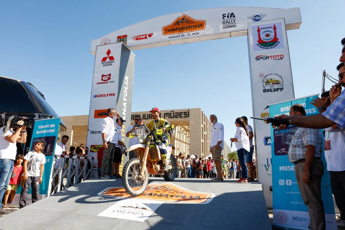 Transanatolia 2019. Maurizio Gerini (Husqvarna) Re di Turchia (15)