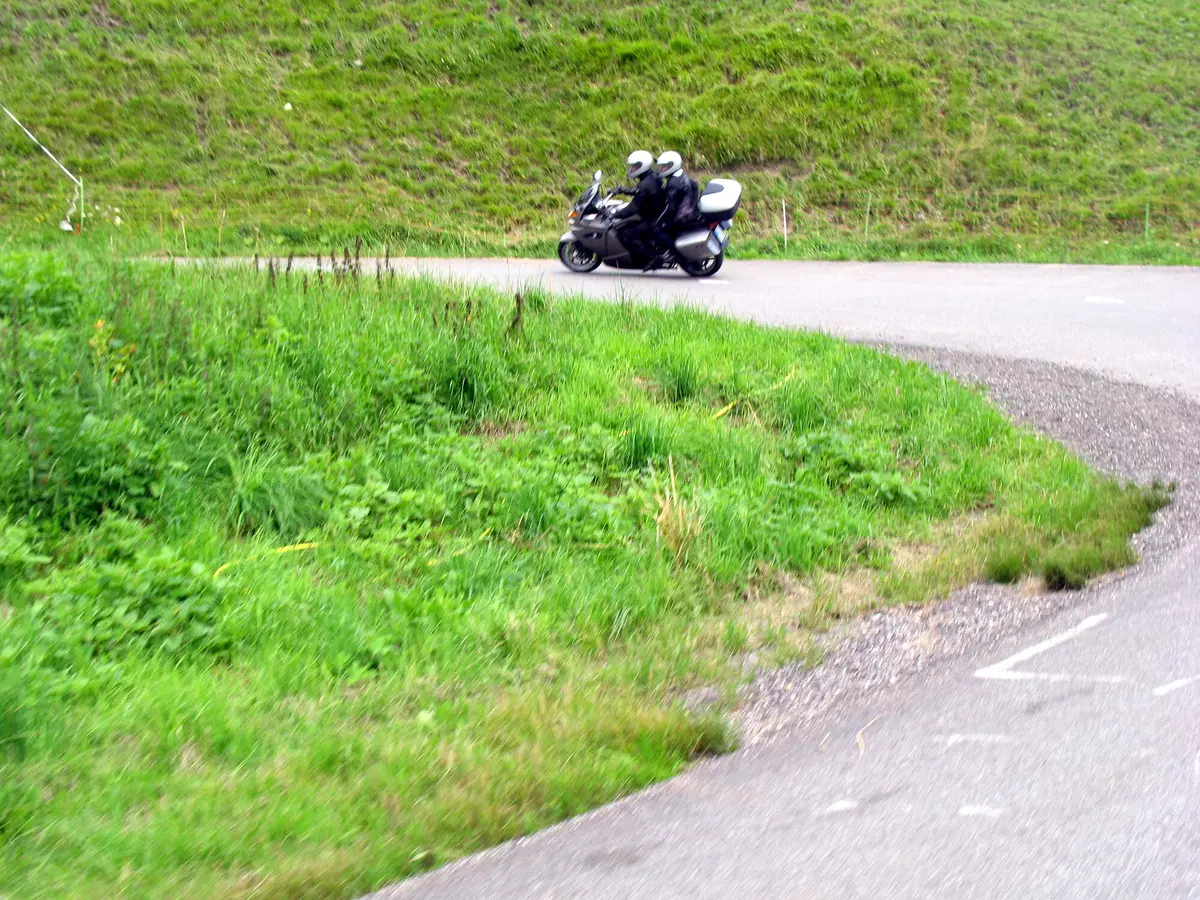 La Route Des Grandes Alpes in moto