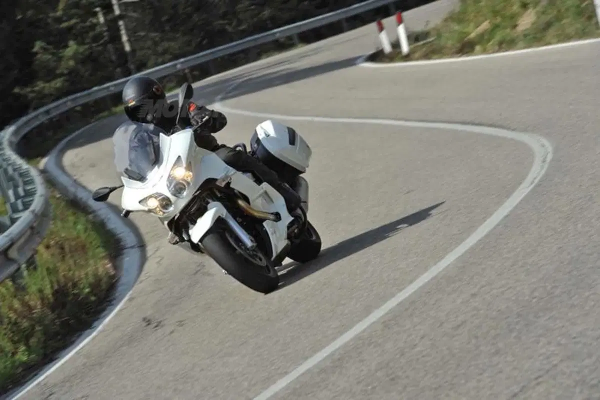 Moto Guzzi Norge GT 8V   (9)