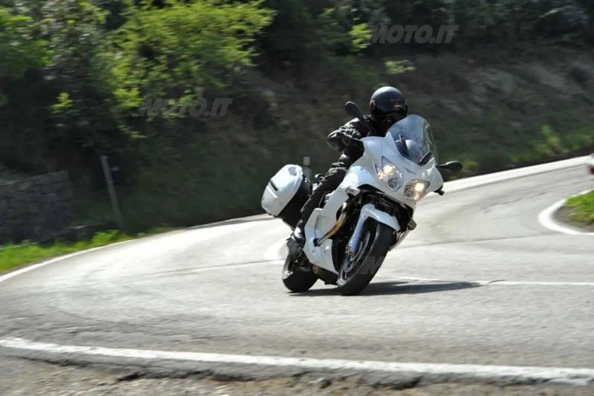 Moto Guzzi Norge GT 8V   (10)