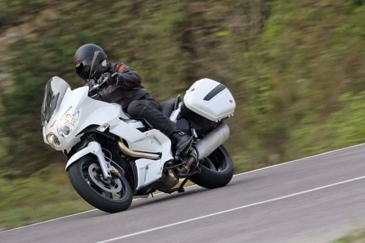 Moto Guzzi Norge GT 8V   (18)