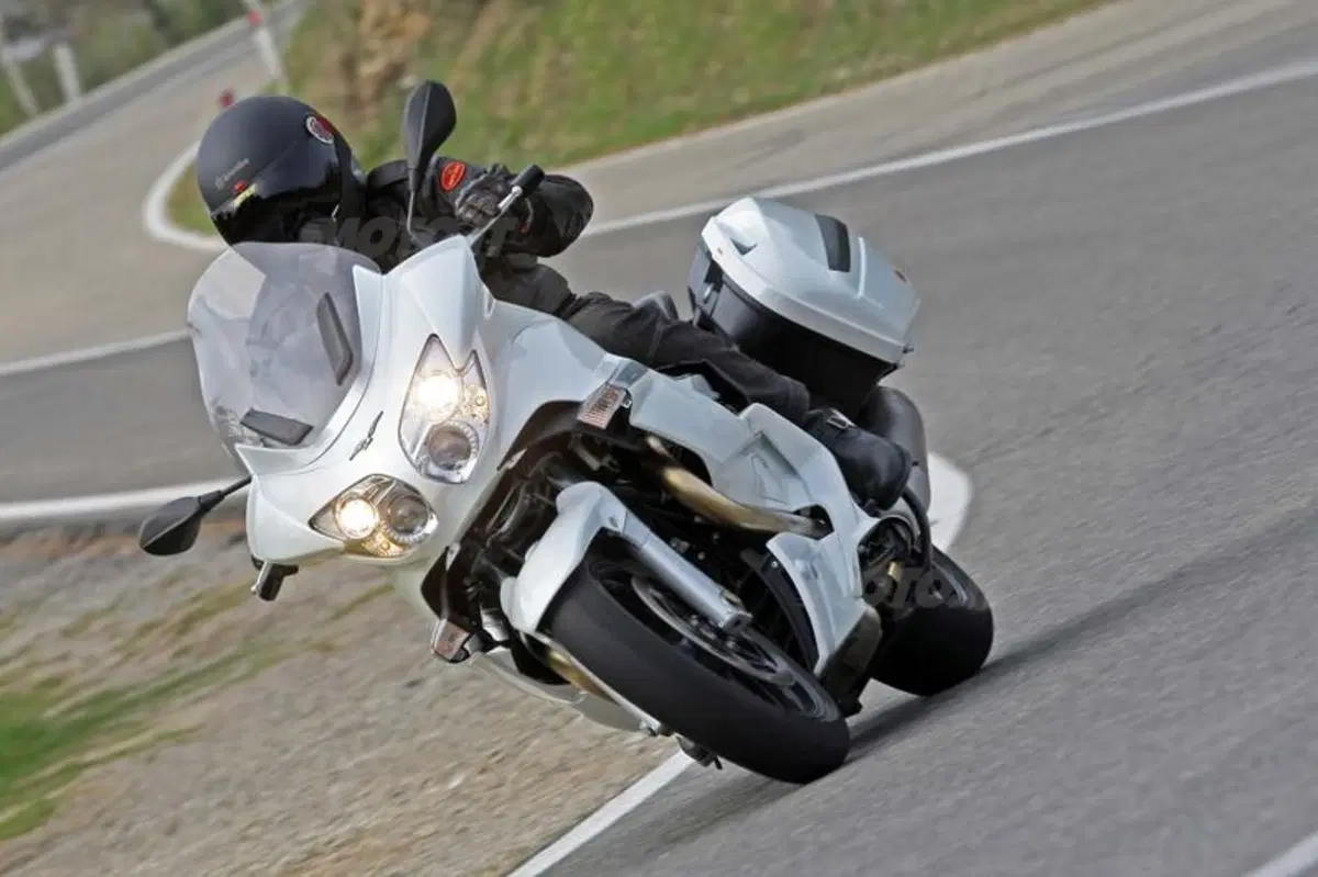 Moto Guzzi Norge GT 8V   (20)