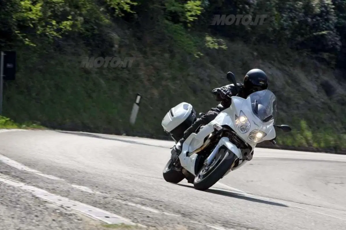 Moto Guzzi Norge GT 8V   (22)
