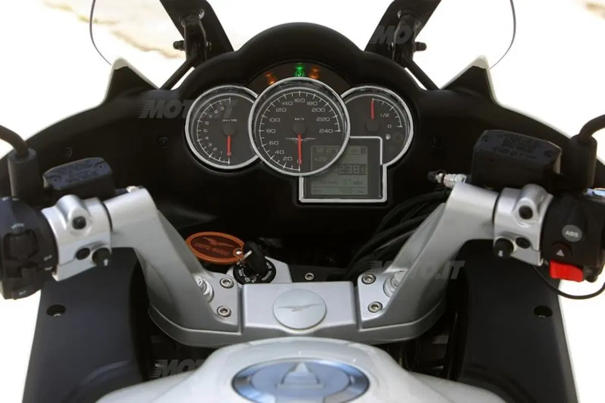 Moto Guzzi Norge GT 8V   (35)
