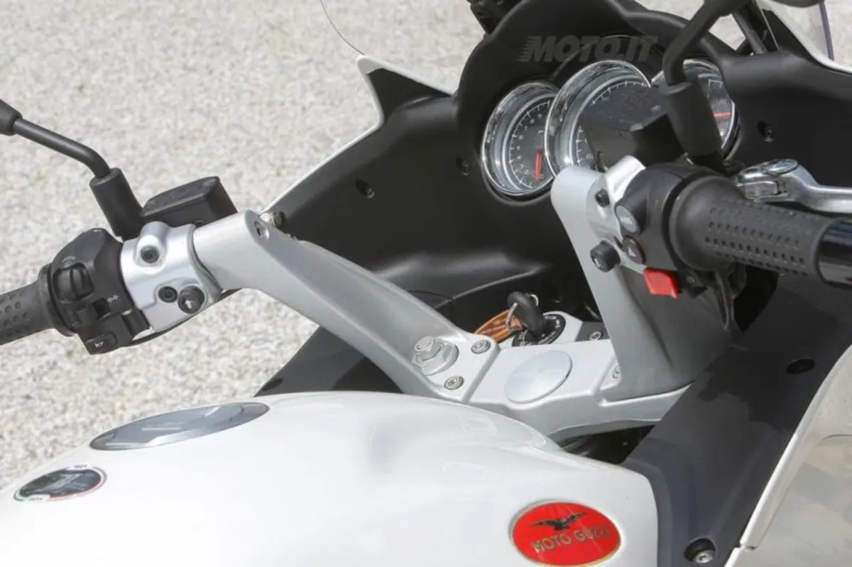 Moto Guzzi Norge GT 8V   (37)