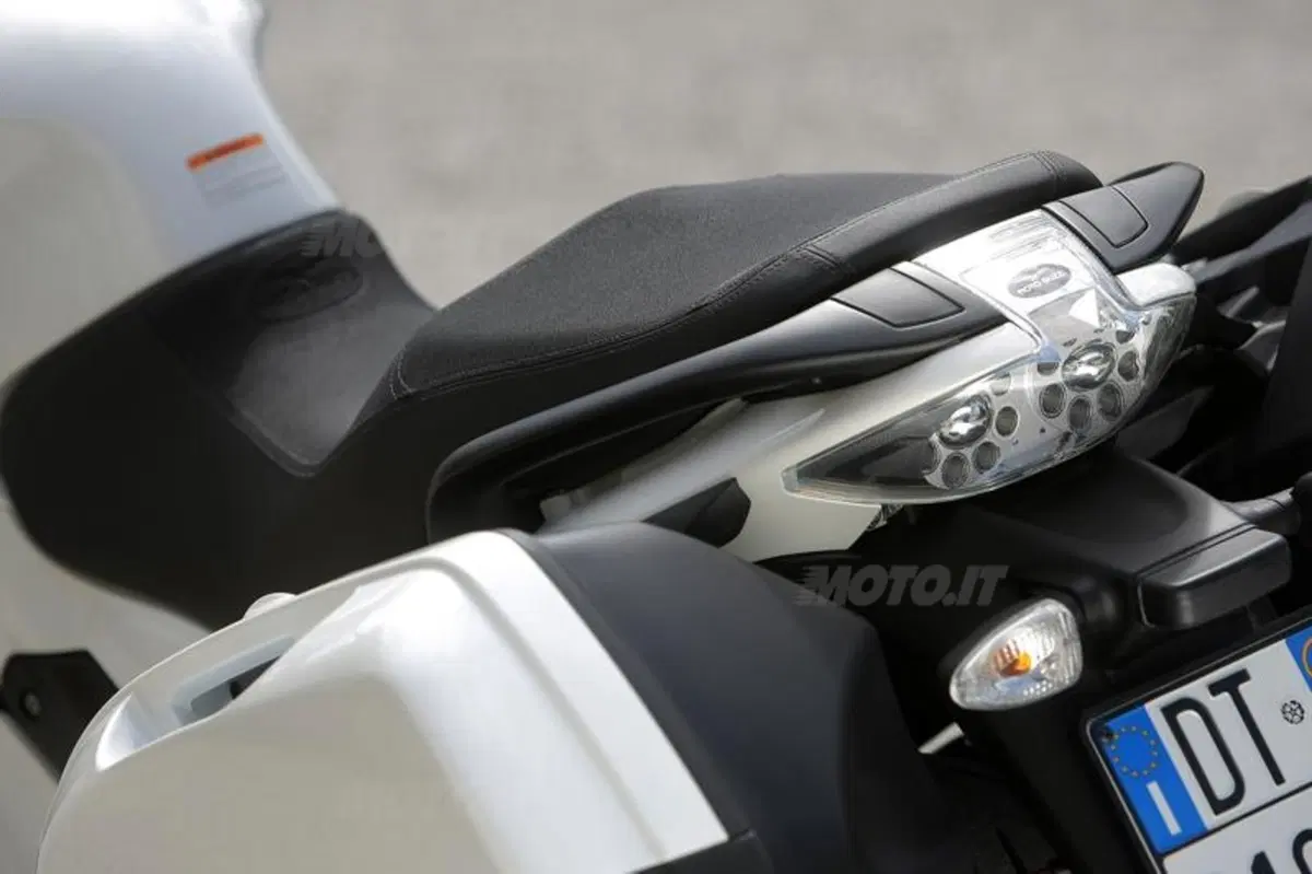 Moto Guzzi Norge GT 8V   (44)