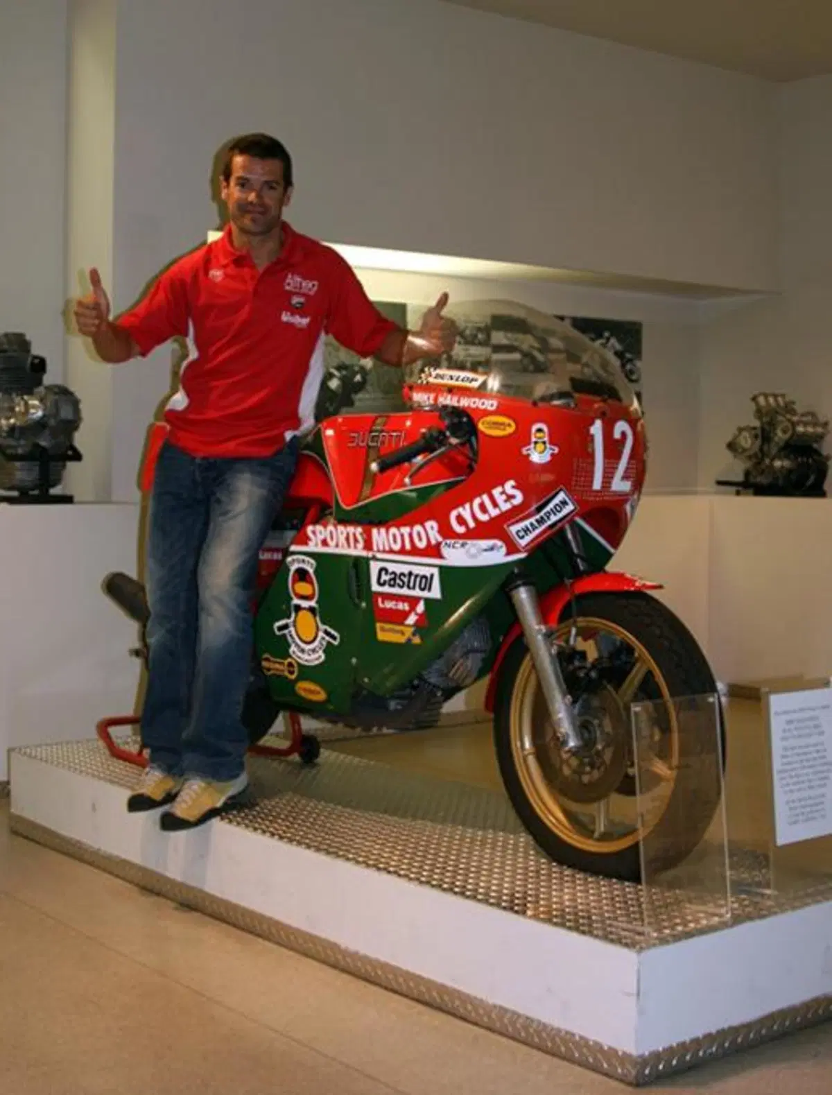 La Ducati festeggia con Carlos Checa la 300ma vittoria in Superbike (10)