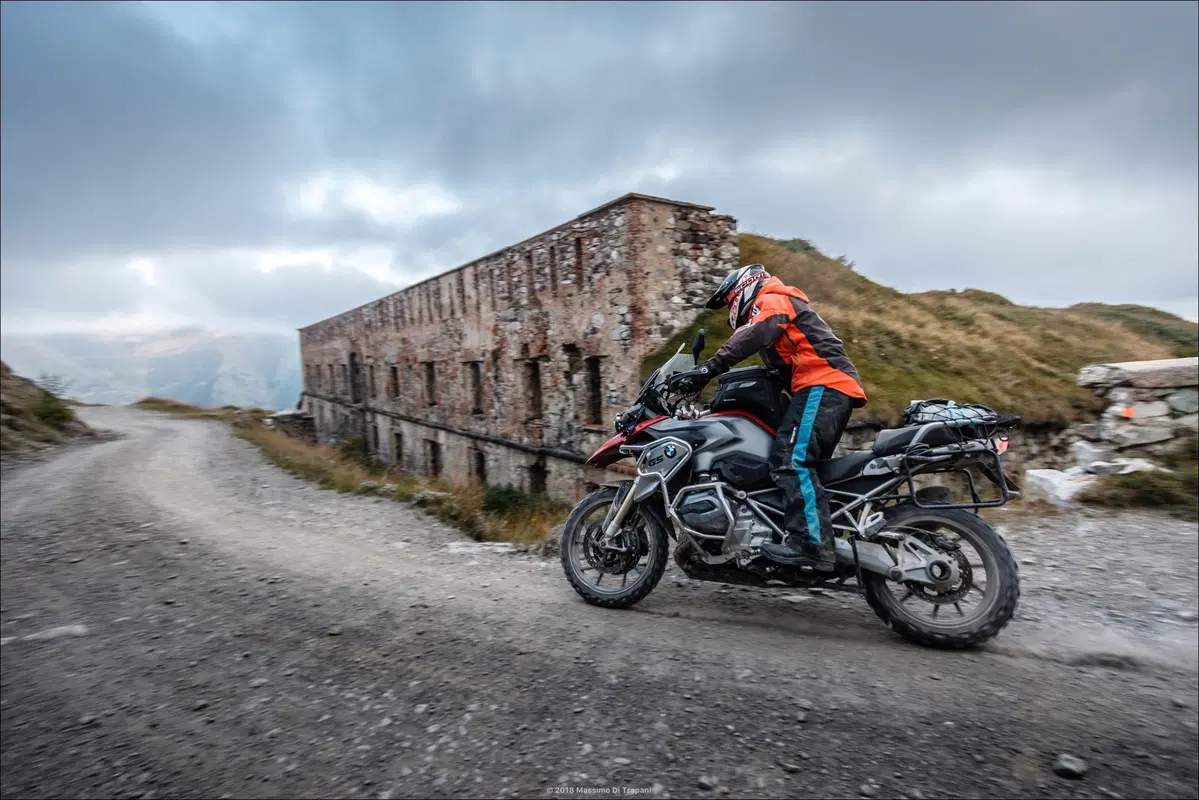 Hardalpitour 2019: 450 appassionati di enduro stradali da Sanremo a Sestriere! (14)