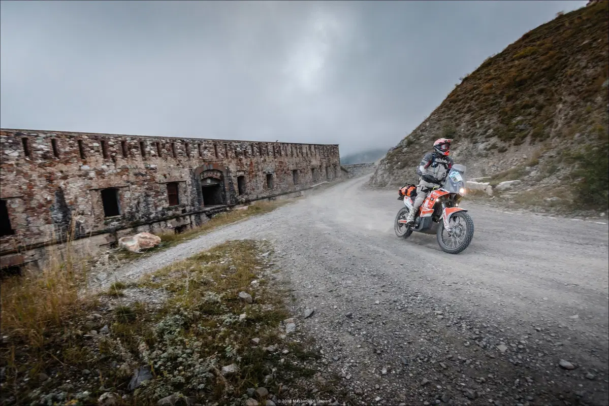 Hardalpitour 2019: 450 appassionati di enduro stradali da Sanremo a Sestriere! (24)