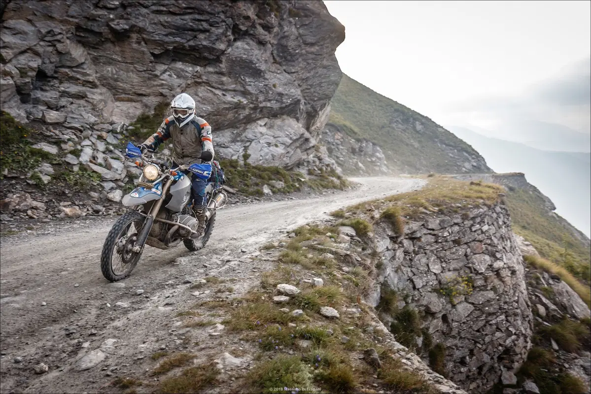 Hardalpitour 2019: 450 appassionati di enduro stradali da Sanremo a Sestriere! (26)