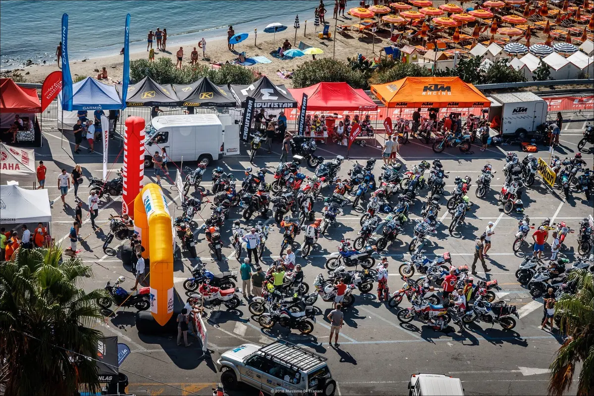 Hardalpitour 2019: 450 appassionati di enduro stradali da Sanremo a Sestriere! (43)