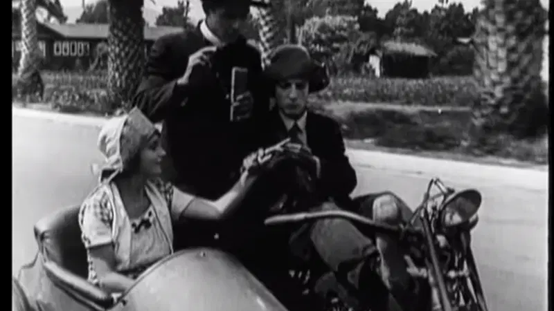 Moto(.it) e Cinema, un film al giorno: "Lo spaventapasseri"