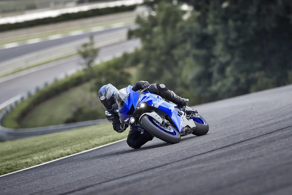 Yamaha YZF-R6 2020 (3)