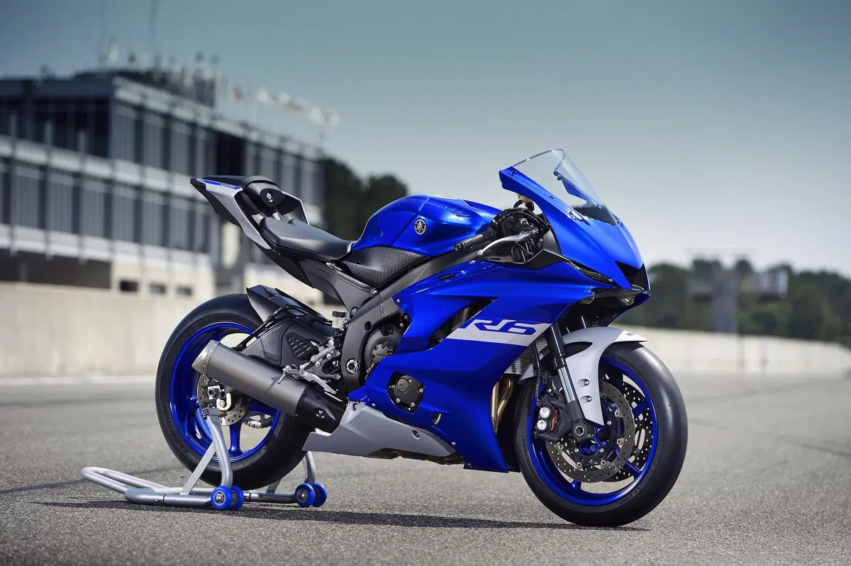 Yamaha YZF-R6 2020 (5)