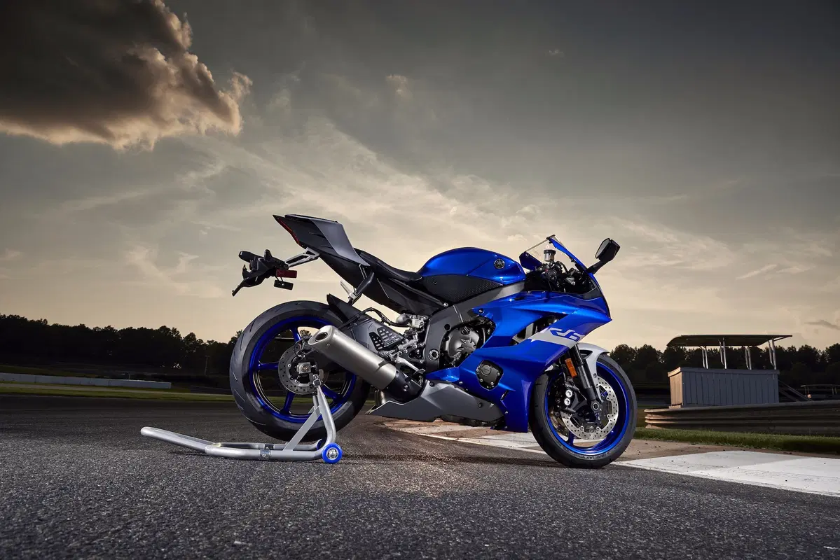 Yamaha YZF-R6 2020 (6)