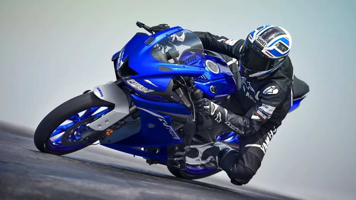 Yamaha: nuove colorazioni per YZF-R6, YZF-R3 e YZF-R125 2020 (2)