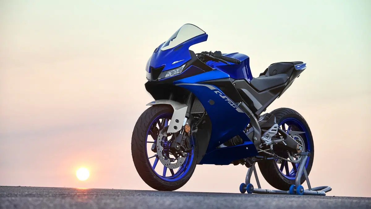 Yamaha: nuove colorazioni per YZF-R6, YZF-R3 e YZF-R125 2020 (5)