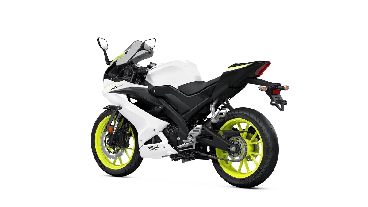 Yamaha: nuove colorazioni per YZF-R6, YZF-R3 e YZF-R125 2020 (10)