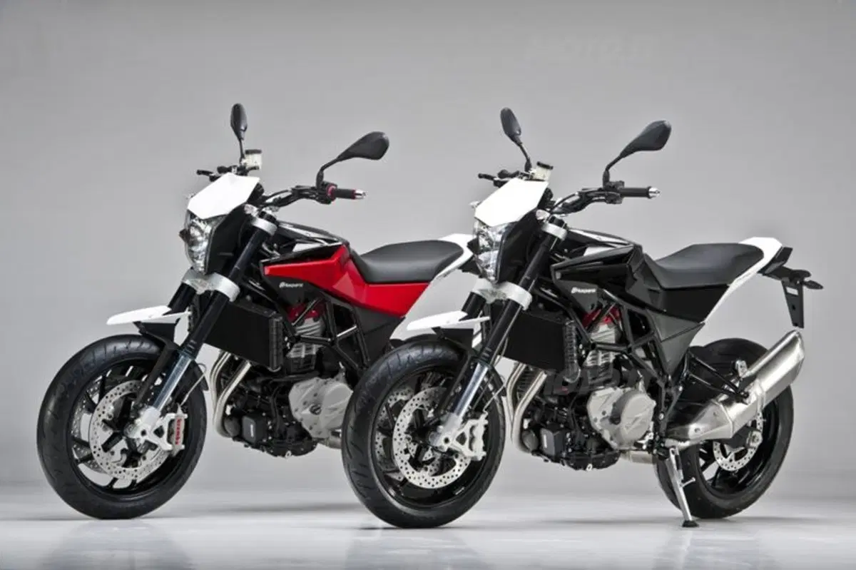 Husqvarna Nuda 900 e Nuda 900R (3)