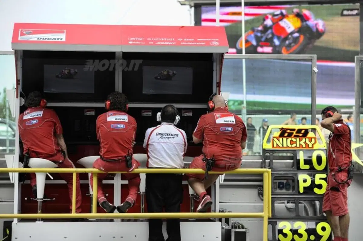 Le foto più belle del GP di San Marino (28)