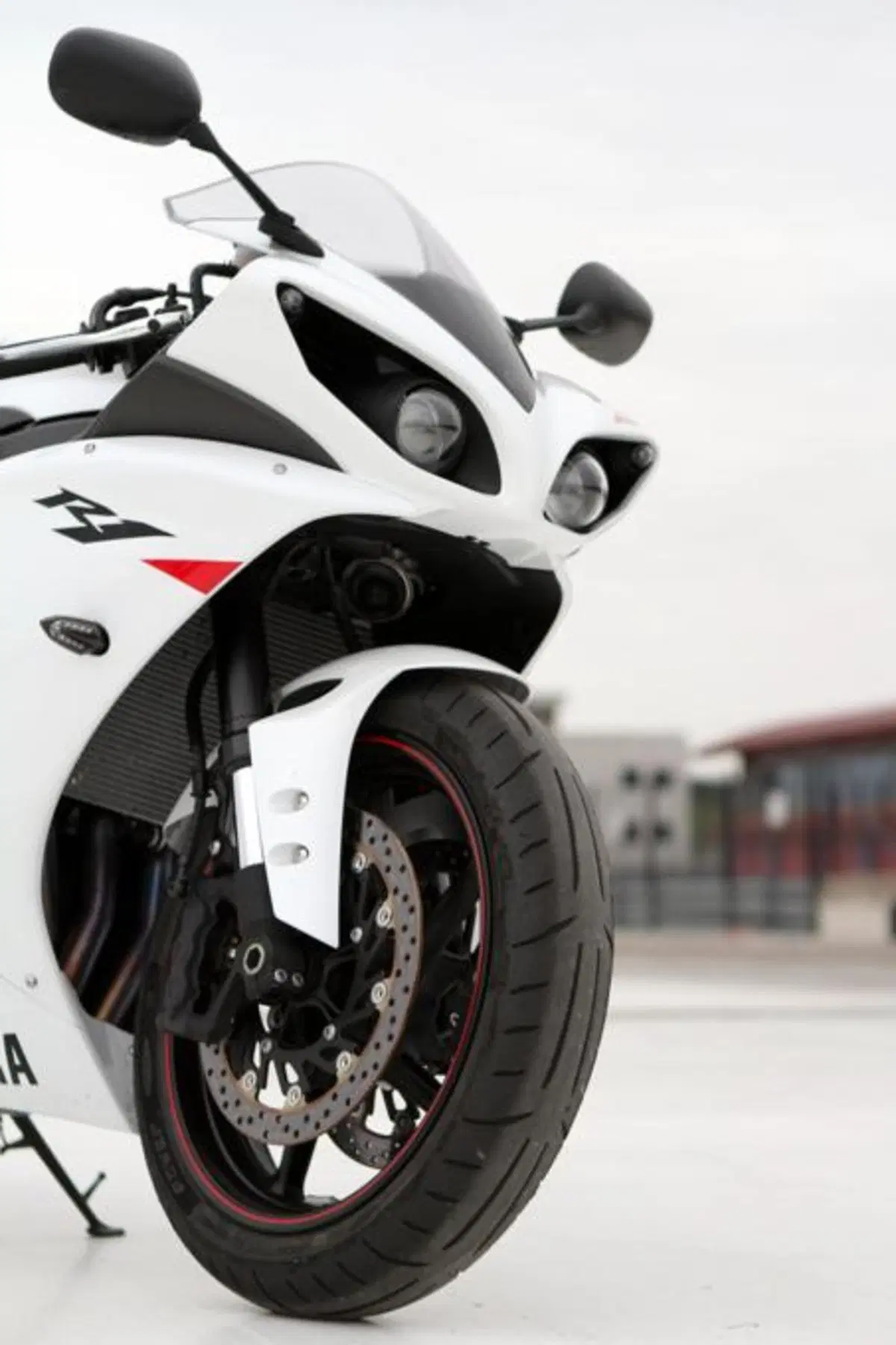 Yamaha YZF R1  (36)