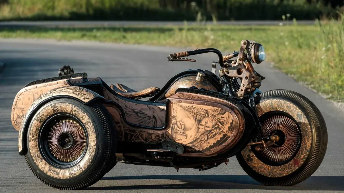 Harley-Davidson The Recidivist: niente vernice, solo tattoo  (7)