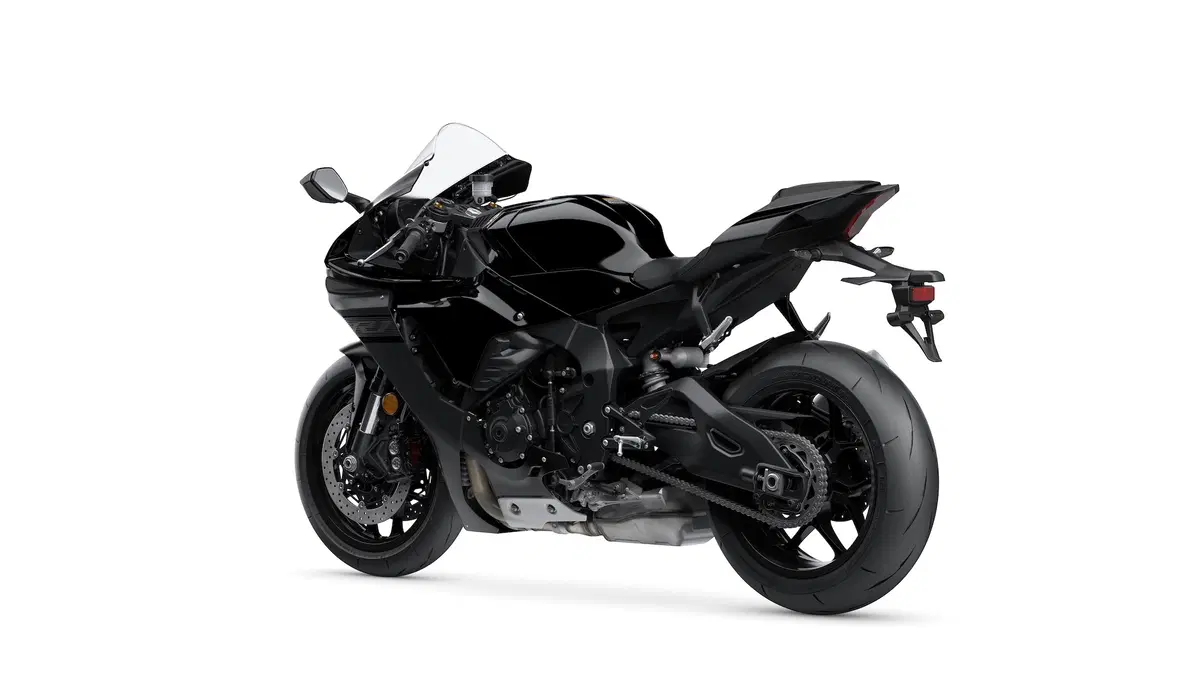 Yamaha YZF-R1 e YZF-R1M 2020. Evoluzione continua (8)