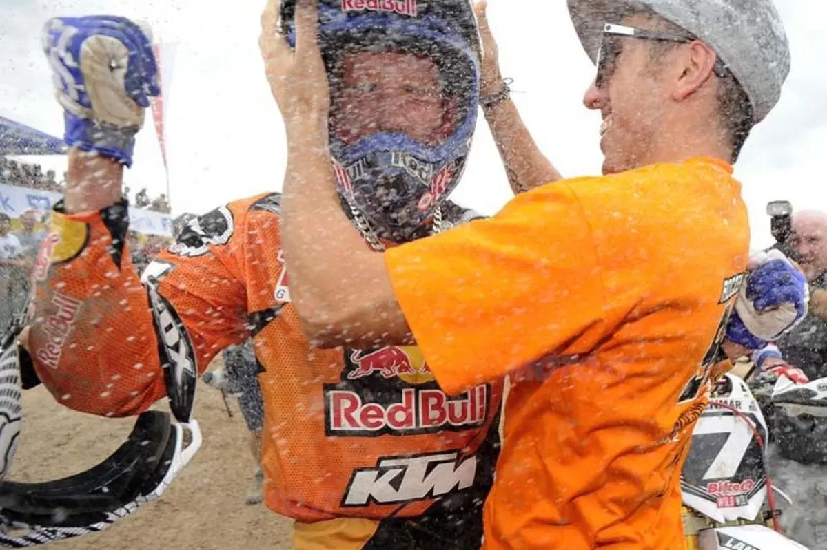 Gli scatti del trionfo KTM nel Mondiale di Motocross (17)