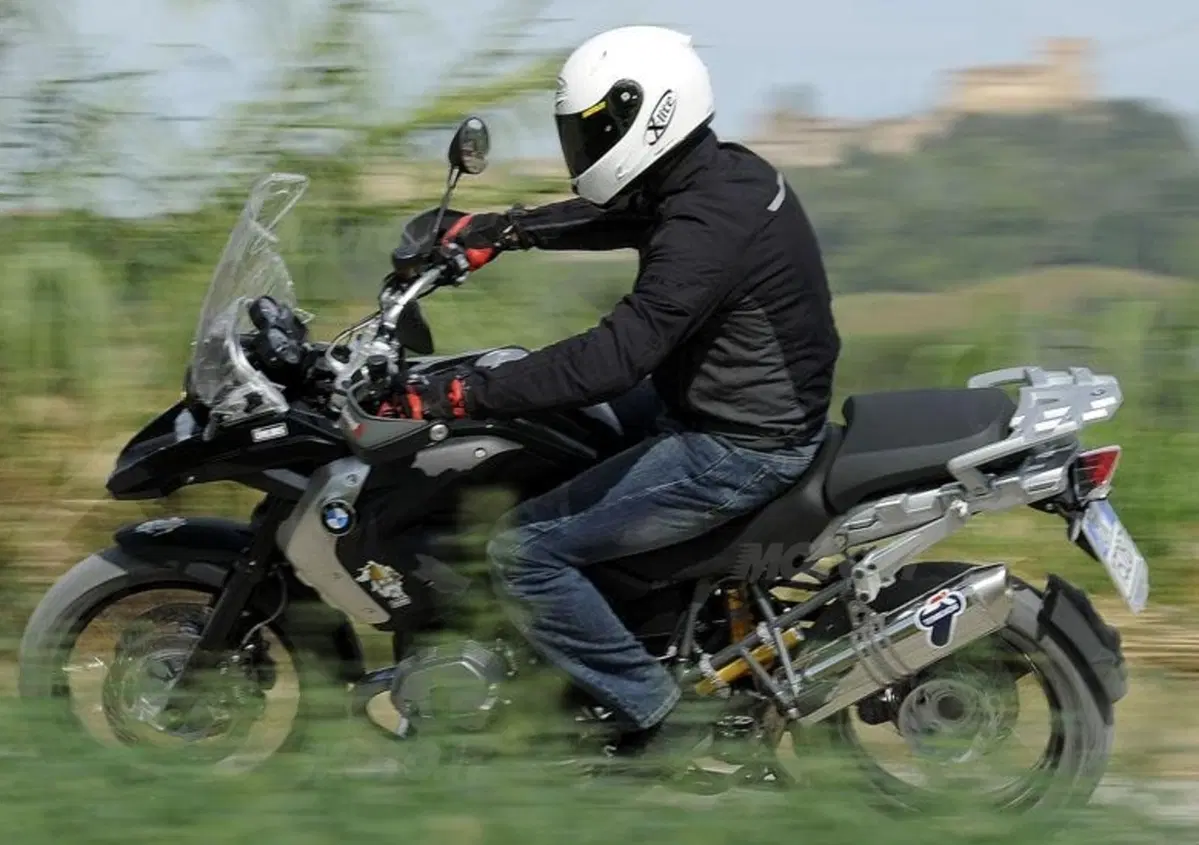 Abbiamo provato l'&Ouml;hlins Mechatronic per la BMW R1200GS