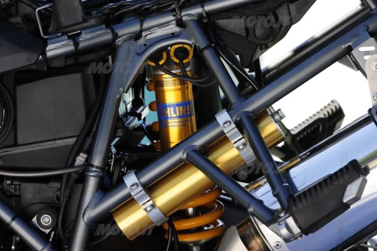 Abbiamo provato l'Öhlins Mechatronic per la BMW R1200GS (9)