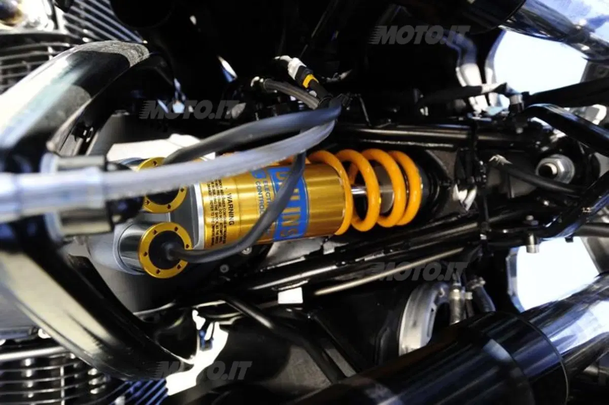 Abbiamo provato l'Öhlins Mechatronic per la BMW R1200GS (17)
