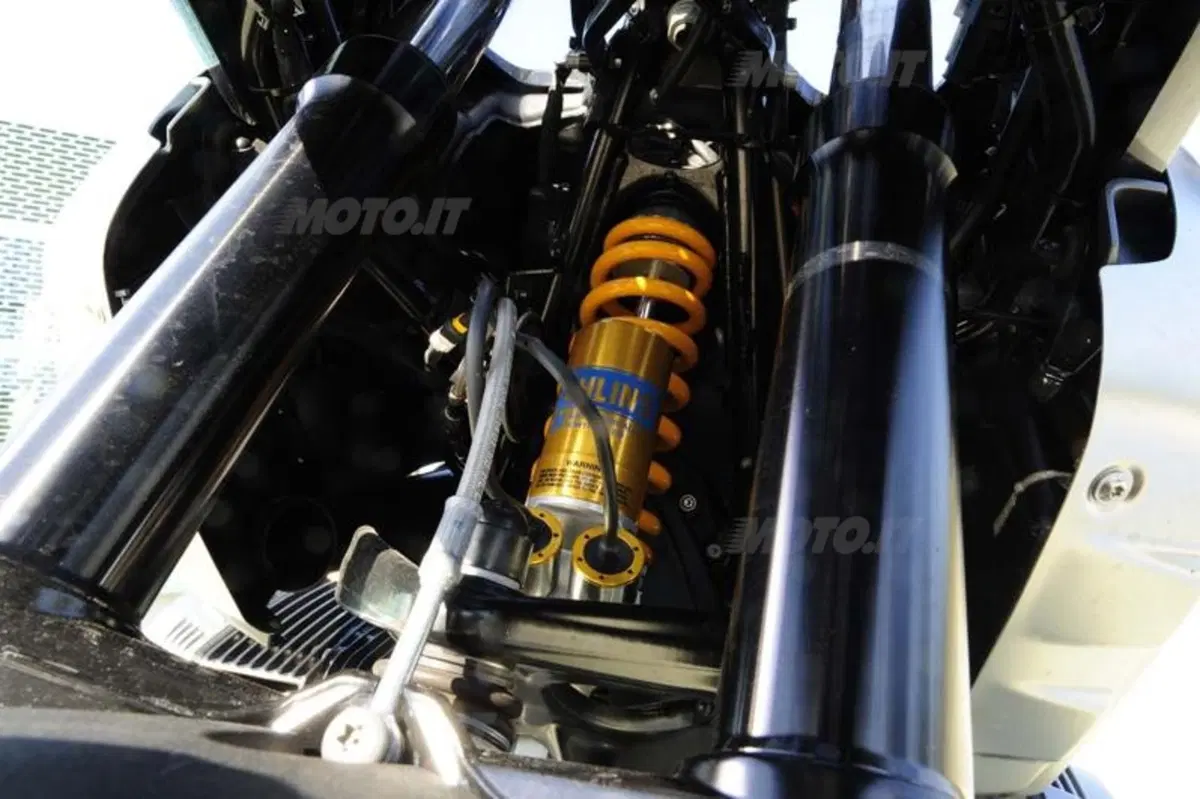 Abbiamo provato l'Öhlins Mechatronic per la BMW R1200GS (19)