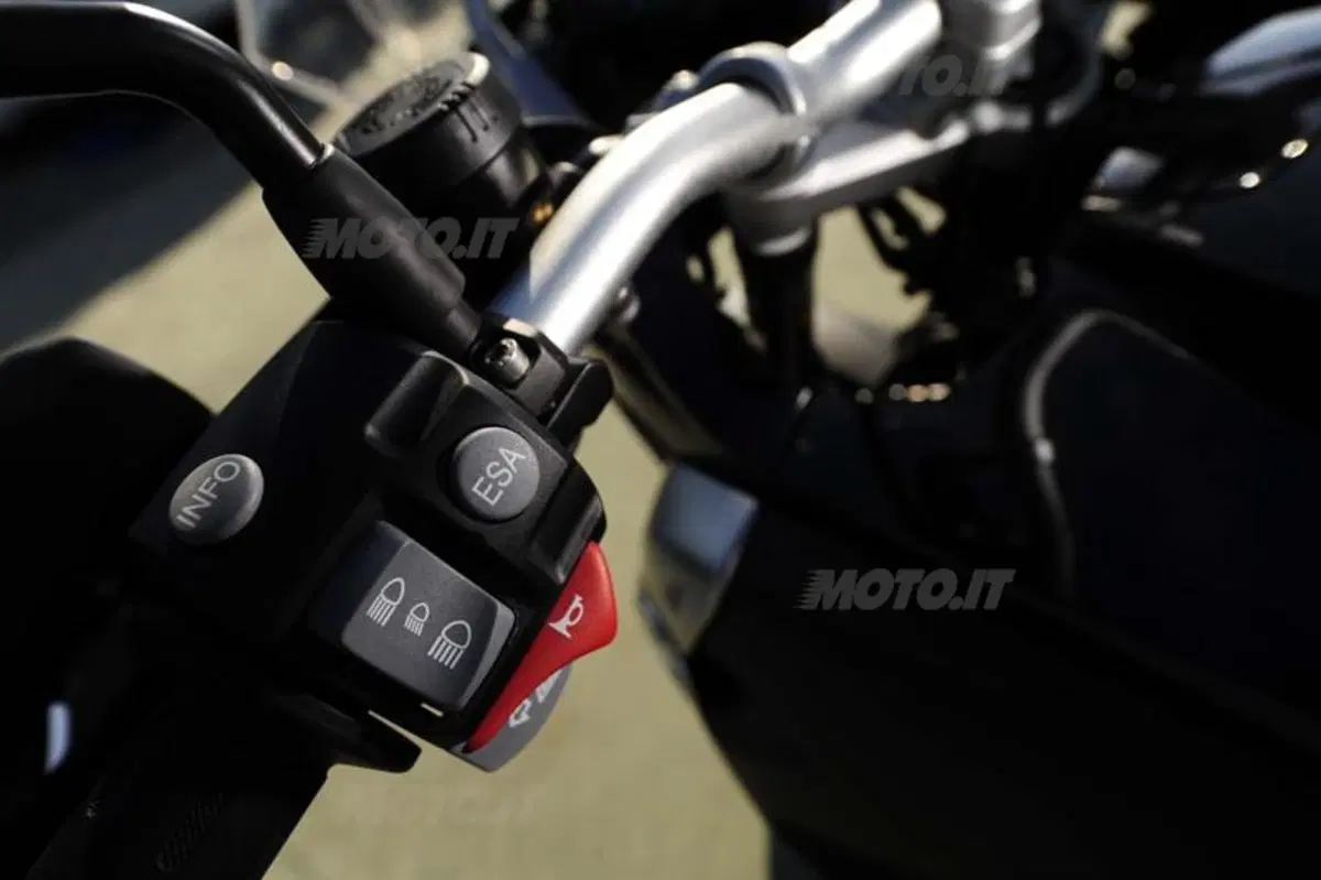 Abbiamo provato l'Öhlins Mechatronic per la BMW R1200GS (22)