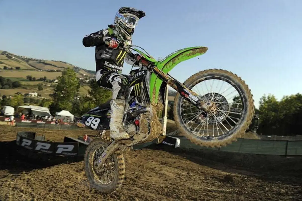 Fermo. Paulin e Herlings tirano il velo sul Mondiale di Motocross